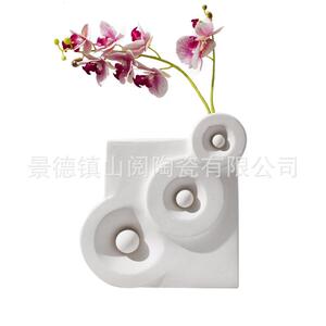 莫兰迪色白色蓝色现代陶瓷花瓶花器异形工艺品轻奢软装搭配摆件