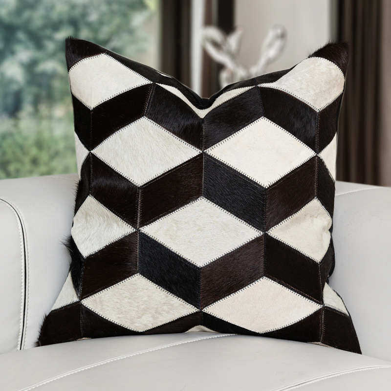 现代轻奢牛皮拼接靠垫高档样板房沙发抱枕酒店黑白奶牛毛靠包方枕,居家布艺,靠垫/抱枕,淘宝优惠券,粉丝福利购,淘宝优惠卷