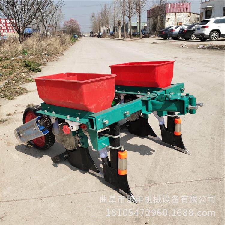 玉米施播种机 种同施播种机 手扶车配套玉米大豆精播机
