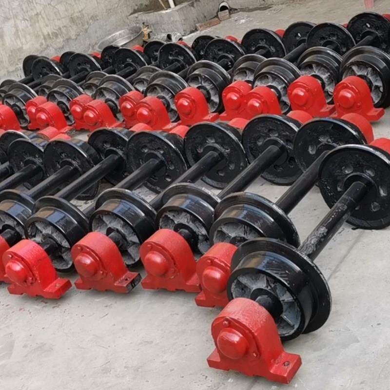 300矿车轮对平板车单边行走轮承载锅车空心实心铸钢轨道轮窑车轮