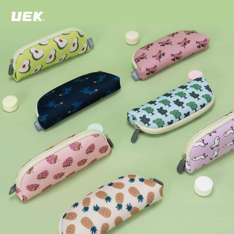 uek小学生笔袋男孩女童小清新可爱文具收纳袋大容量儿童文具笔袋