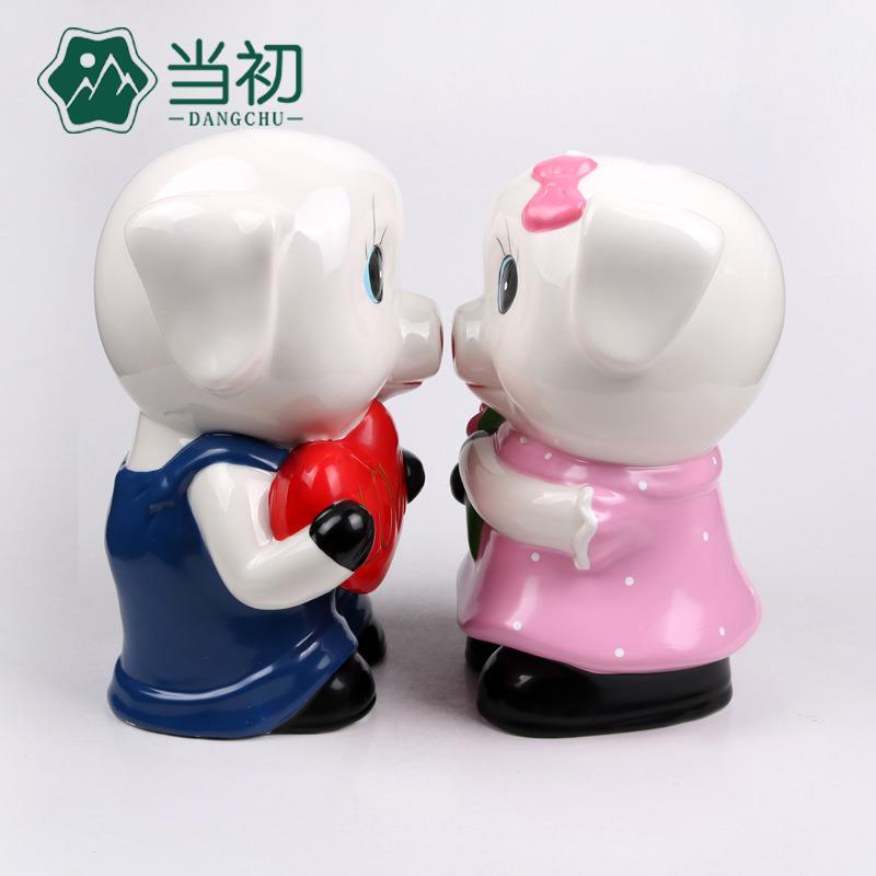 新款直销存钱情侣猪玫瑰爱心陶瓷大号储钱储蓄档婚庆结婚生日礼物