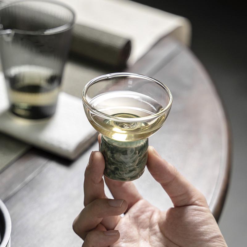 越窑梅子青瓷浮雕高足主人杯功夫茶具品茗杯耐热玻璃花茶杯单杯