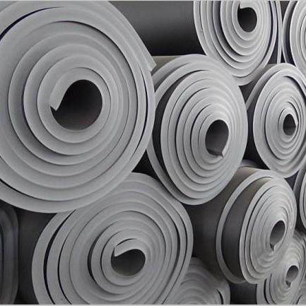 橡板625阻燃保温隔热塑棉墙体隔音棉自粘室内铝屋防顶晒防水冻箔