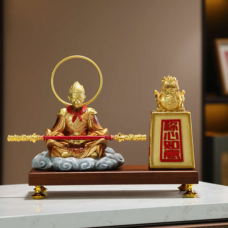 办公室创意新中式大圣归来乔迁摆件客厅玄关博古架斗战胜佛装饰品