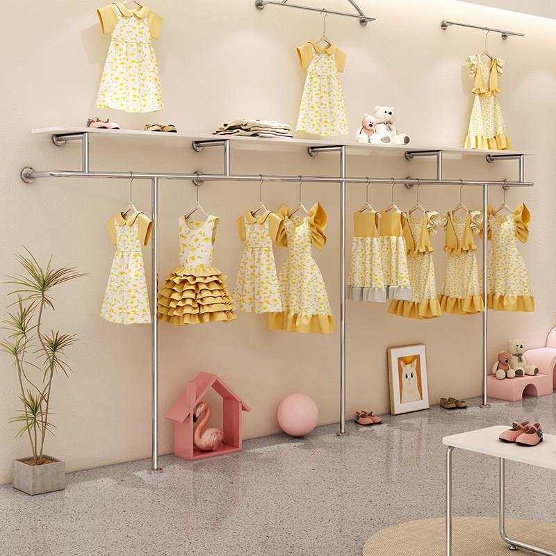 童装店展示架不锈钢支撑上墙侧挂简约服装店带层板陈列架衣架定制