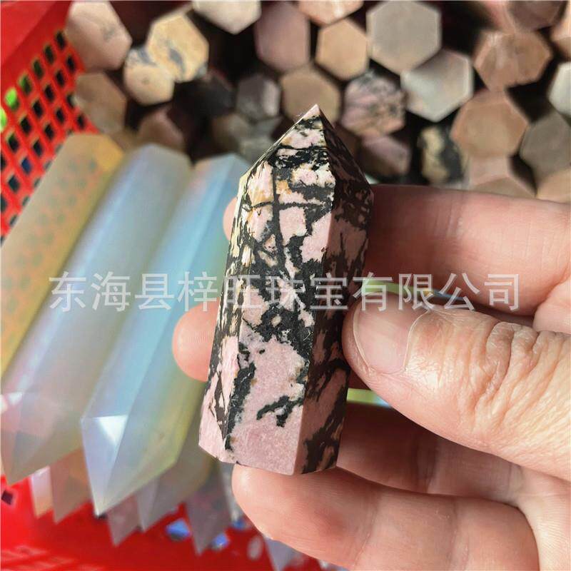 供应水晶原石天然水晶柱桃花石柱蔷薇石柱红纹石柱单尖六棱柱摆件