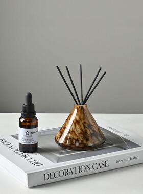 意式玻璃扩香器无火香薰摆件高级感小众样板间化妆室衣帽间香薰瓶
