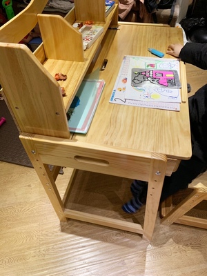 儿童套装可升降家用小孩写字桌椅口碑评测啥样?被曝缺点比优点多了