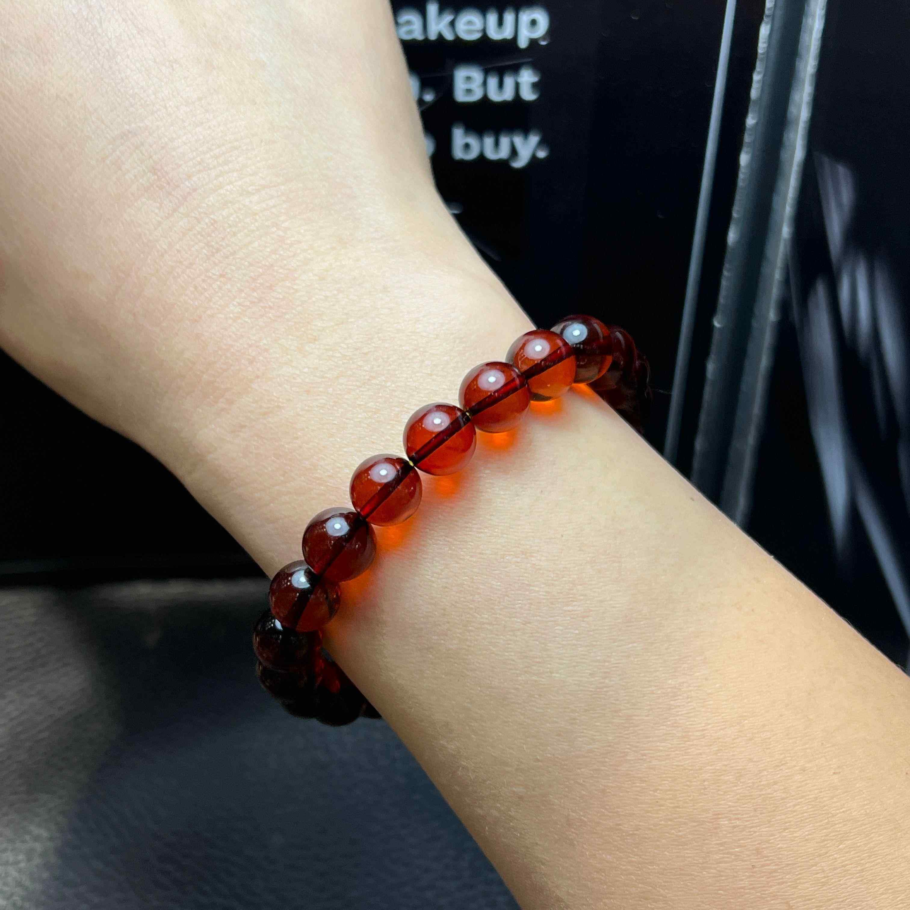 天天特价 天然血珀手链红色圆珠琥珀手环 女士简约轻奢设计 保真