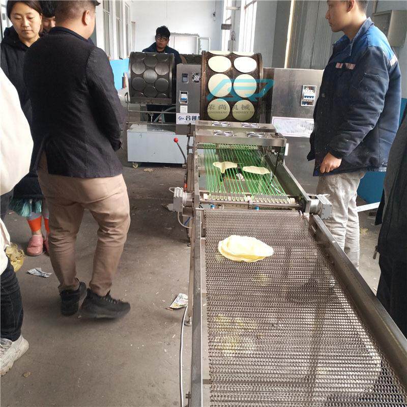 天然气出口食品厂家米面饼制皮机 春卷饼 红丝绒千层蛋糕皮机