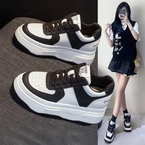 港风真皮板鞋女2025春秋新款韩版百搭小码3233内增高休闲运动鞋潮