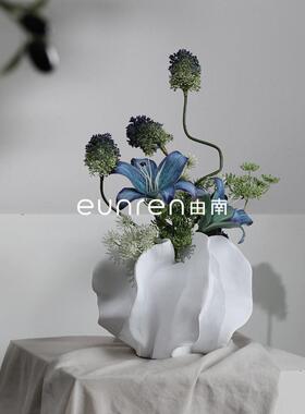 中古创意处白色花瓣艺术花器民宿样家板间HZP售楼餐厅干花花居瓶