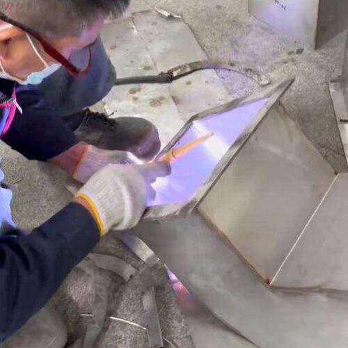 定制揭阳碳钢风管 矩形通风管 不锈钢焊接风管