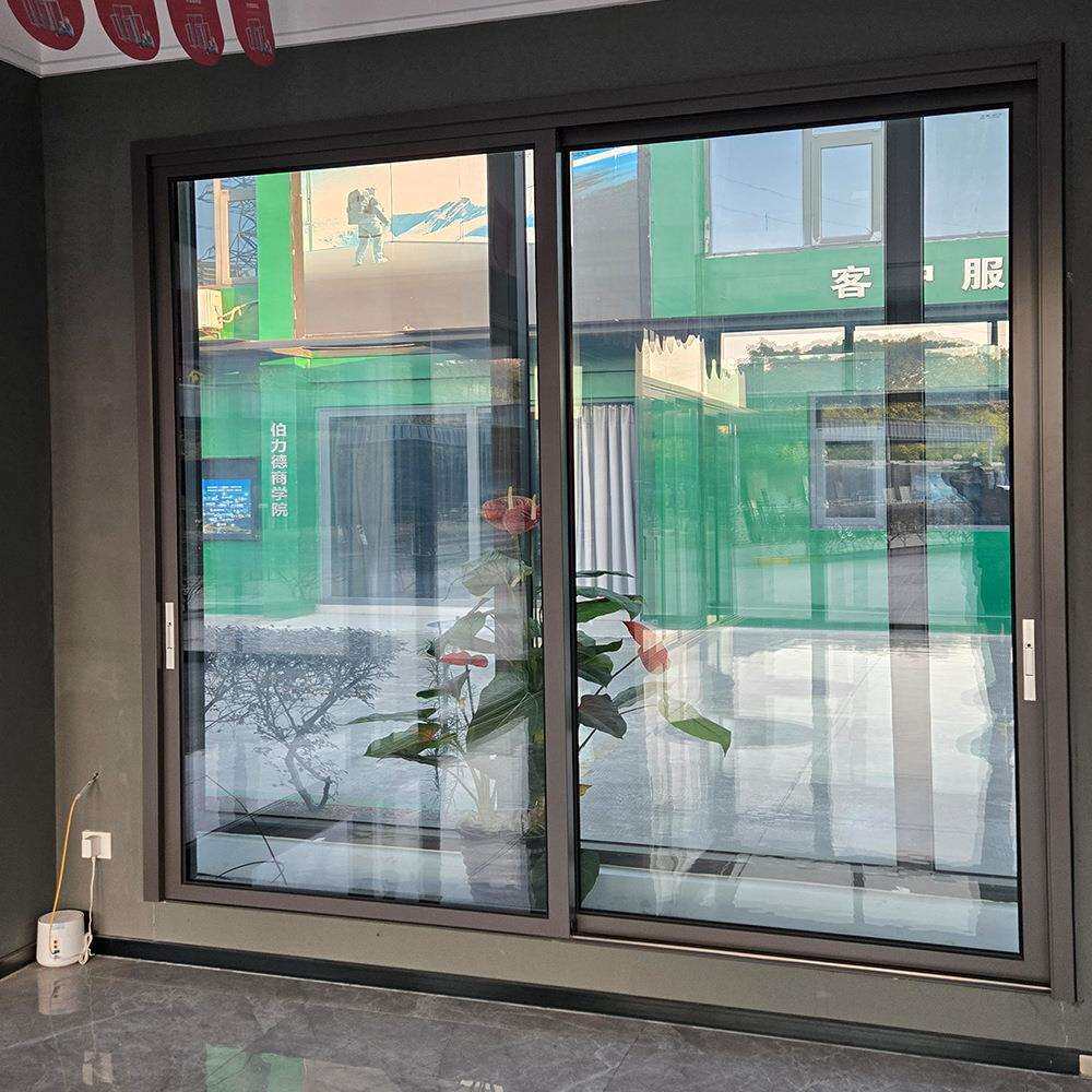 外贸铝合金门窗工程单工厂农村自建房断桥铝系统钢化玻璃现代简约