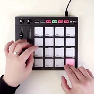 DJ音乐RGB编曲键盘控制器 贝斯特电音小魔方MIDI打击垫便携式