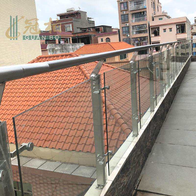 304不锈钢立柱玻璃工程家用楼梯扶手别墅广场室内外阳台围护栏杆