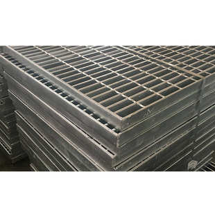镀锌格栅板平台钢格板厂家生产踏步板Q235b镀锌排水沟集水井盖板