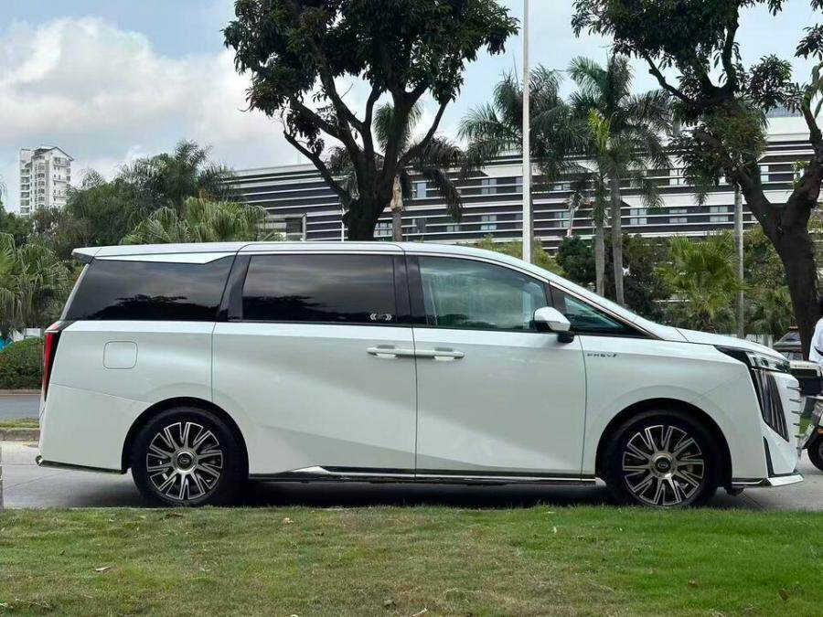 4月22日深圳市广汽传祺e92023款2.0T自动MAX23年上牌非营运网络拍卖公告