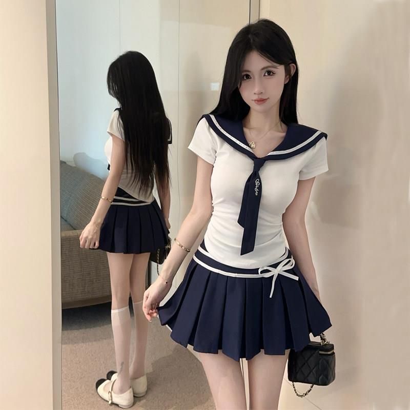 减龄柔式足疗工作服夜总店女装显瘦短款上衣百褶裙子学院风套装