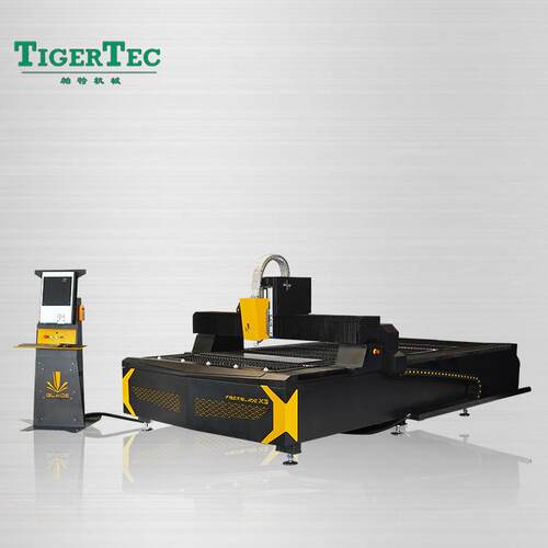 机械不锈钢碳钢1530激光切板机激光光纤切割机激光雕刻机