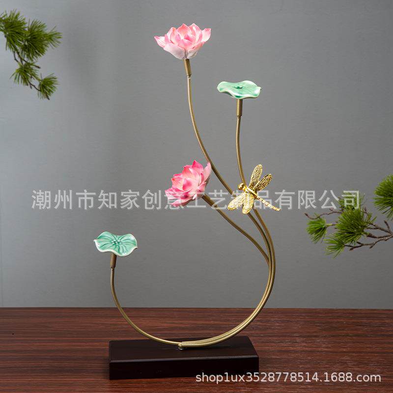 创意荷花摆件新中式陶瓷莲花工艺品家居客厅饰品酒店刺身装饰摆件