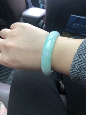 使用评测印象翡翠手镯怎么样，豪8印象S8翡翠手镯真假鉴别？