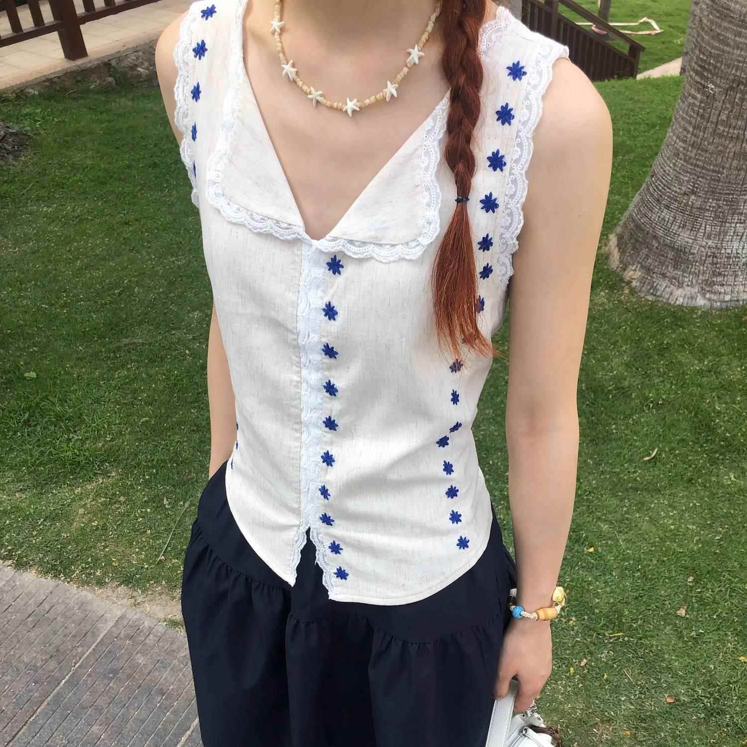 7arewill V领刺绣无袖花边上衣短款修身设计感背心女