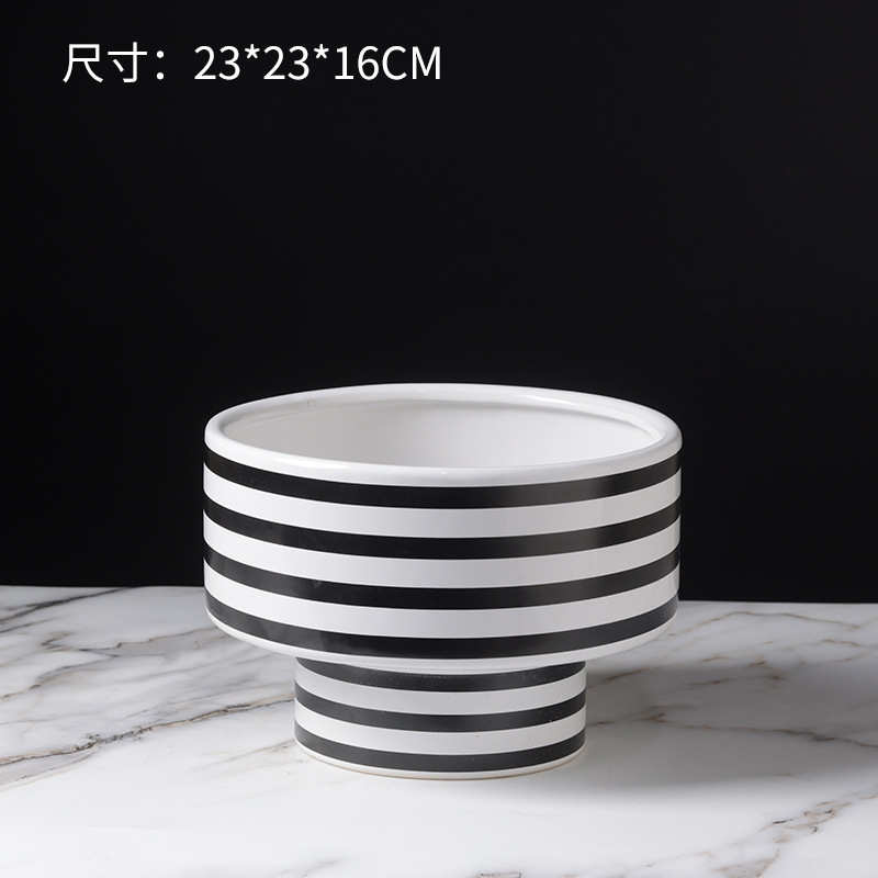 宿会民样板间条纹花瓶黑白陶瓷家居北欧酒店摆件现代所果盘饰品