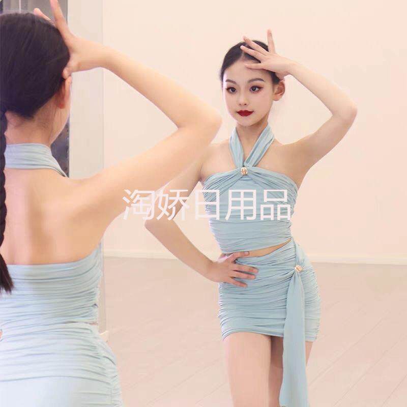 2025舞服新款春夏季拉丁舞女童专业练功高级演出舞蹈套装发完