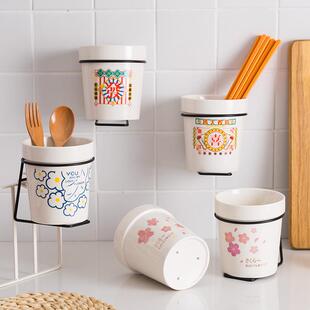 马桶刷底座陶瓷壁挂置物架免打孔收纳盒沥水放置器厕所刷子置物杯