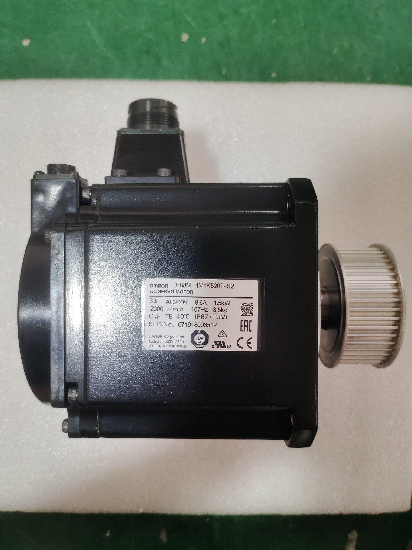 OMRON 欧姆龙  R88M-1M1K520T-S2  现