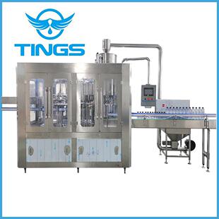 机械 机液体包装 工厂直供定制500ml瓶装 矿泉水果味水饮料灌装