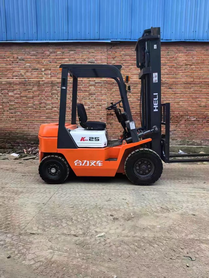 11月17日天津合力2.5吨叉车升高4米网络拍卖公告