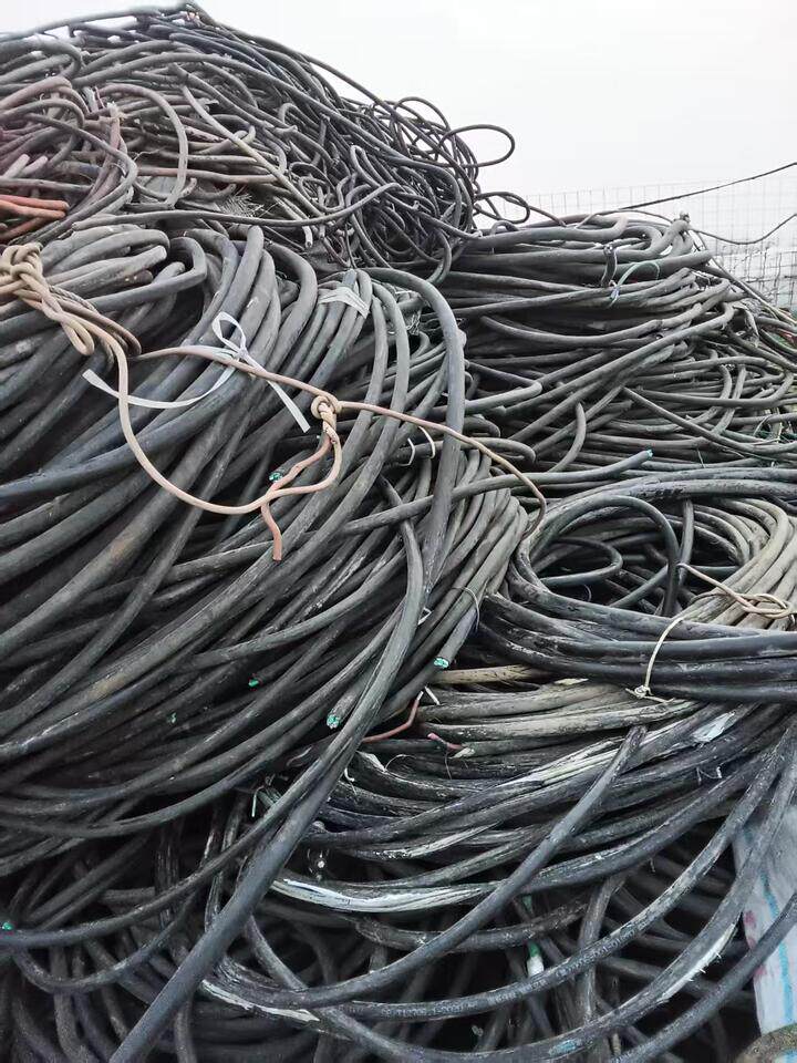 4月2日临沂市处置废旧杂线电缆约4.6吨，打包处理（包无水泥线铁线可以过磅代发物流）网络拍卖公告
