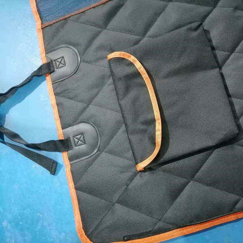 批发汽车用品后座宠物车载坐垫狗狗猫窝垫子人宠同坐中控网车载垫