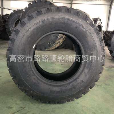 库恩捆草机轮胎10.5/80-12 10.0/75-15.3 11.5/80-15.3大方捆圆捆