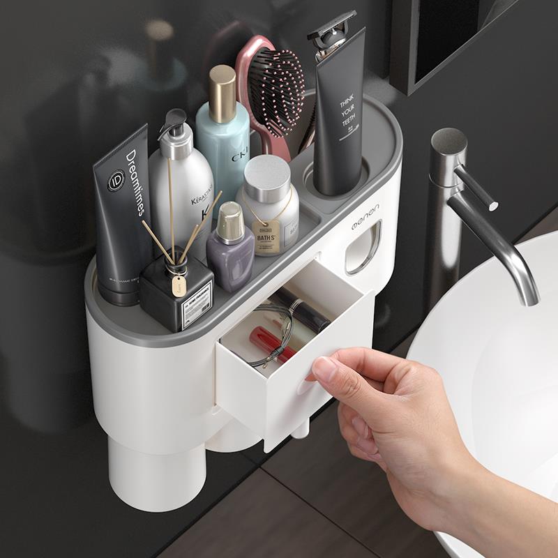 牙刷置物架刷牙杯漱口挂墙式卫生间免打孔壁挂网红收纳盒牙缸泓纳