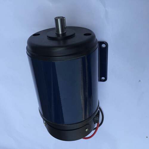 110T154A1直流电机直流永磁系列电动机700W220V直流电机图片