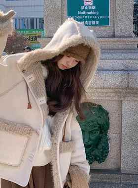休减龄白色连帽仿皮绒毛一b229-81体外闲套女秋冬好加看加厚羊羔