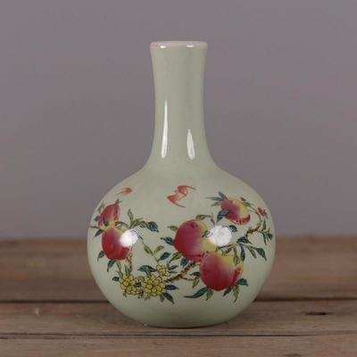 高档仿摆大清乾隆粉彩山人水家小胆瓶 仿古瓷器 仿古件玩老货收藏