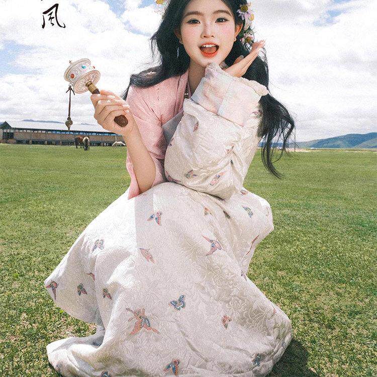 藏族服装女贵族蝴蝶藏袍写真西藏草原旅游民族风藏式旅拍演出服饰