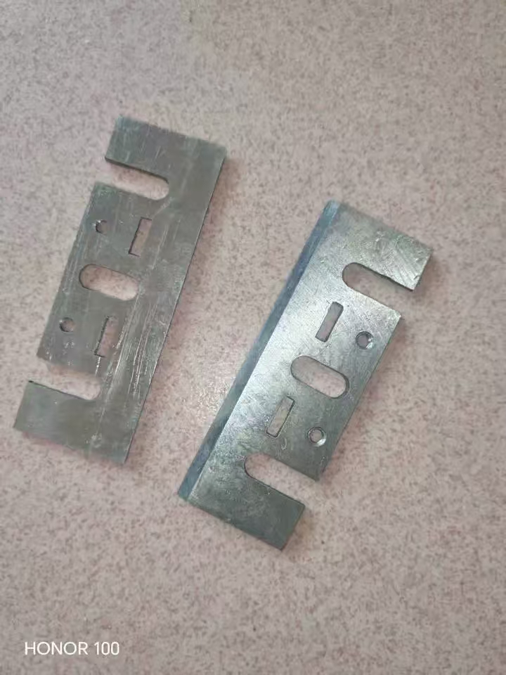 11月23日广州电刨刨刀50付（广州提货）网络拍卖公告