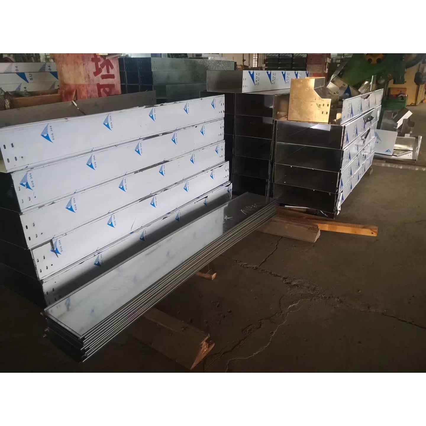 不锈钢桥架/线槽/网格防锈电缆多规格走线槽楼盘槽式耐腐蚀