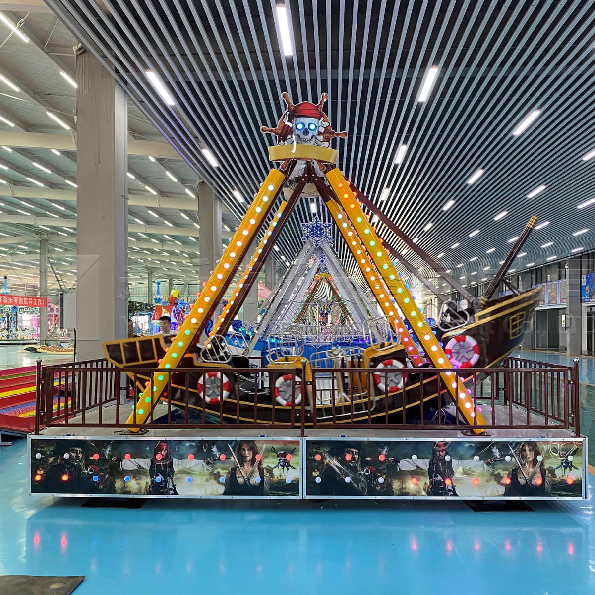 室内海盗船儿童设备游乐场红项目夜市儿童小型游乐设备网摆摊广场