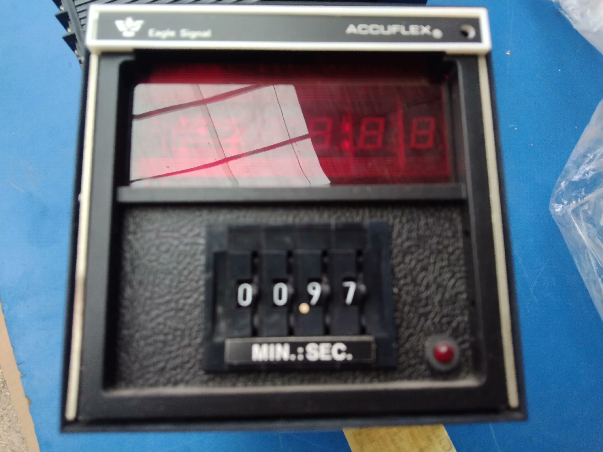 EAGLE SlGNAL CT600计时器 计数器，新的无包