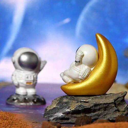 Useful Astronaut Ornament Portable Miniature Astronaut
