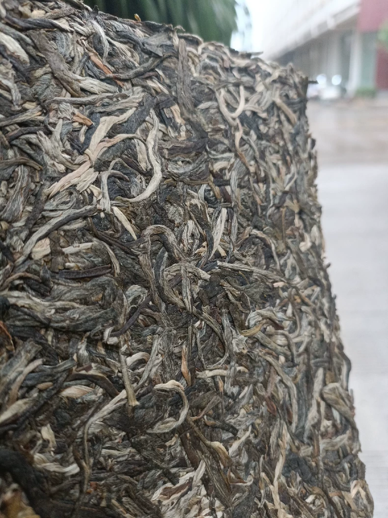 1000克普洱生磚，存放價值高，2024年春 普洱茶 BUASHOP普洱老茶