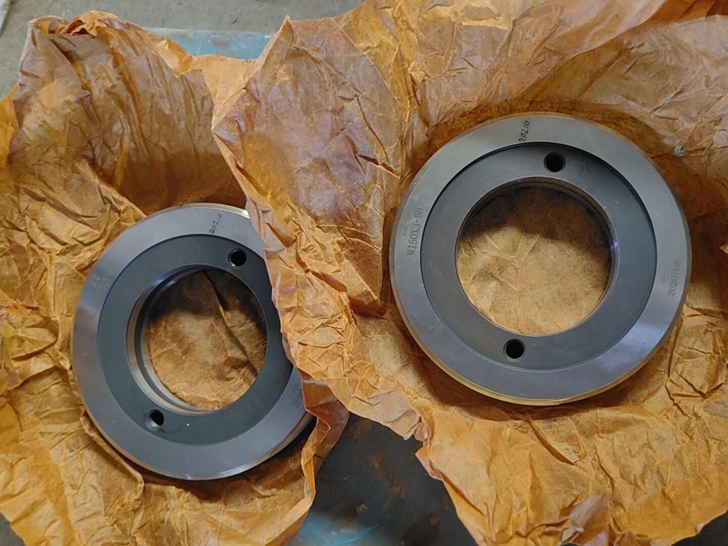 大螺纹塞规，型号M150X3，6H，两个一副，型号3副型号都