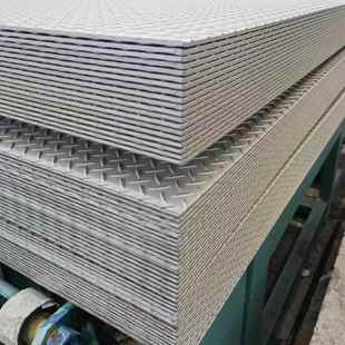 山东不锈钢板泰安不锈钢卷不锈钢花纹板304钢板压花特尺开平